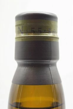 100 Proof Single Malt Scotch Whisky -SBS || Waterford || SAINT JAMES Verkaufsgeschäft dsc00499 1