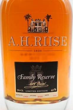 Family Reserve Rum Solera 1838 -SBS || Waterford || SAINT JAMES Verkaufsgeschäft dsc01090