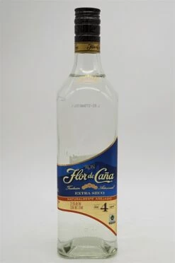 4 Jahre White Extra Seco Rum