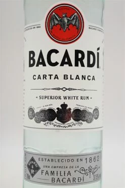 Carta Blanca Superior White Rum -SBS || Waterford || SAINT JAMES Verkaufsgeschäft dsc08939