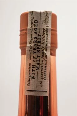 Old-Style Genever -SBS || Waterford || SAINT JAMES Verkaufsgeschäft dsc09529